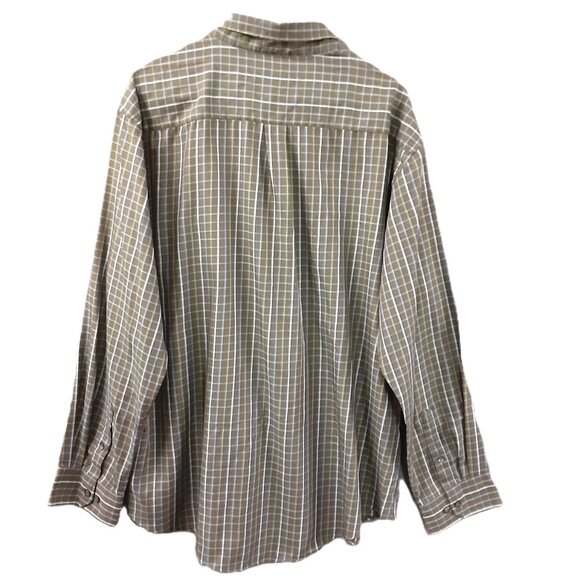Van Heusen Mens Shirt Size XL 17-17.5 Long Sleeve Button Down Easy Care No Iron - Picture 2 of 8